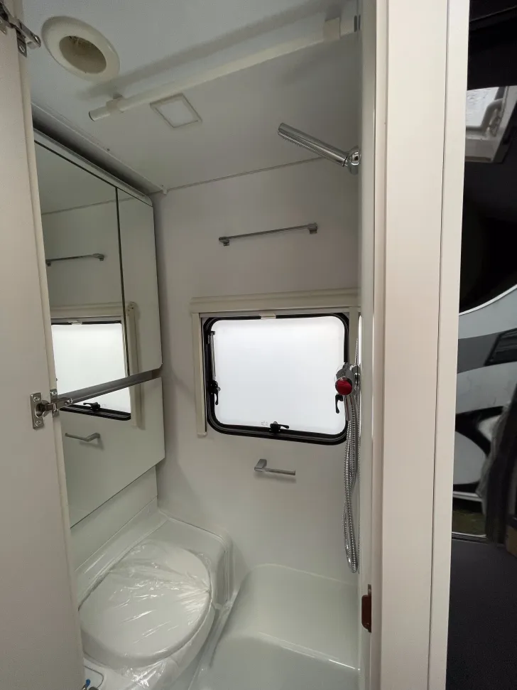 Fahrzeugbild Adria Adora 593 UP - Abverkauf- Doppelbett #11