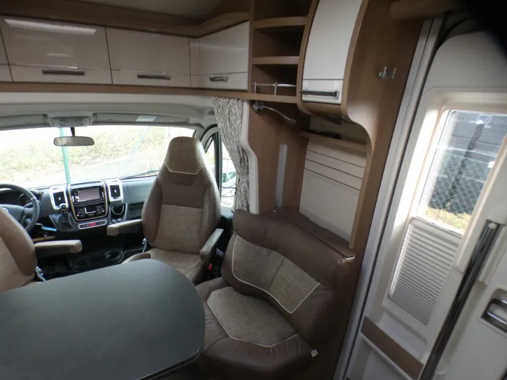 Fahrzeugbild Carthago c-tourer 142 DB #15