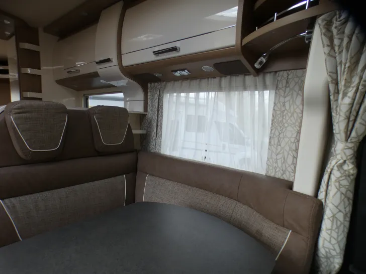 Fahrzeugbild Carthago c-tourer 142 DB #20