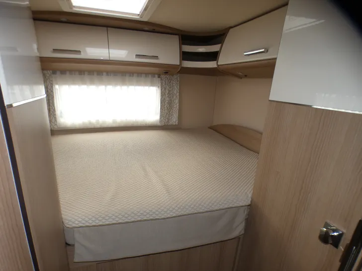 Fahrzeugbild Carthago c-tourer 142 DB #24