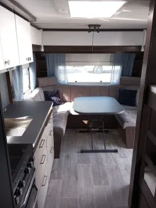 Fahrzeugbild Polar Black Edition 650 FDC #7