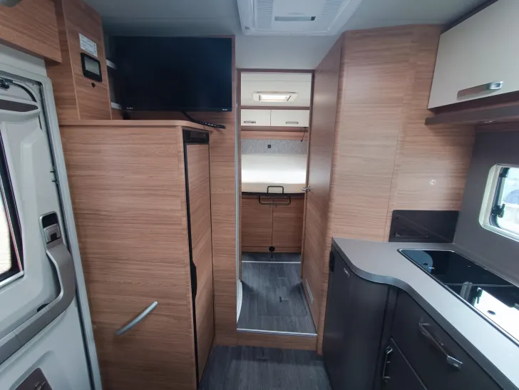 Fahrzeugbild Weinsberg CaraSuite 700 DX #14