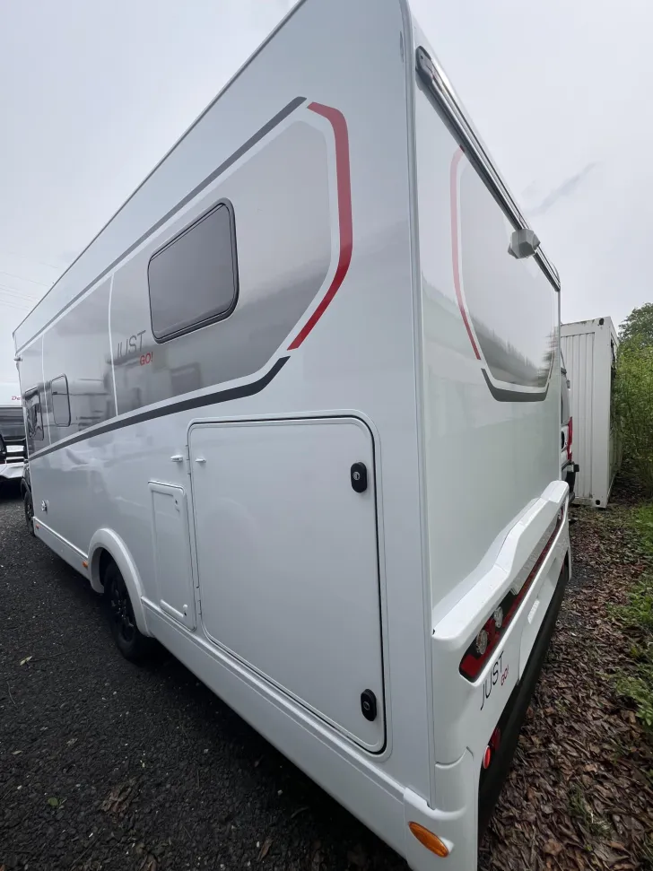Fahrzeugbild Dethleffs Just Go Active T 7055 EB 165PS*Automatik*Hubbett #5