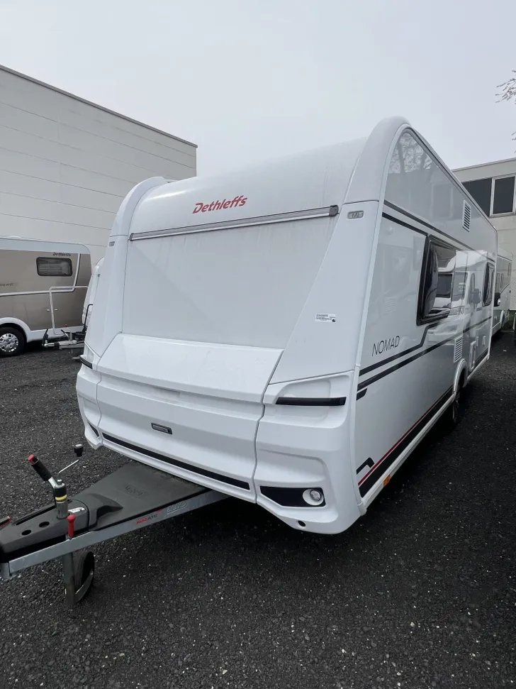 Fahrzeugbild Dethleffs Nomad 530 DR *Glattblech Weiß*ATC*City-Wasser* #4