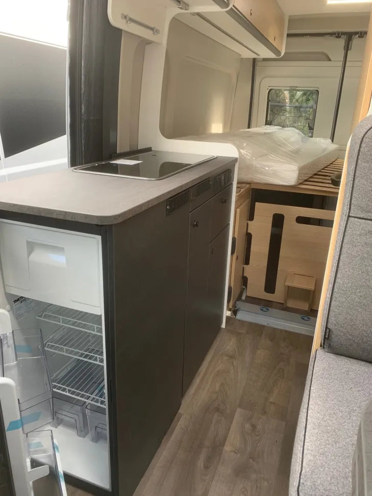 Fahrzeugbild Sunlight Camper Van CLIFF 602 Adventure Edition Längsbetten auf 6m* #7