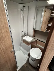 Fahrzeugbild Weinsberg CaraHome 600 DKG AUTOMATIK Vermittlungsverkauf #27