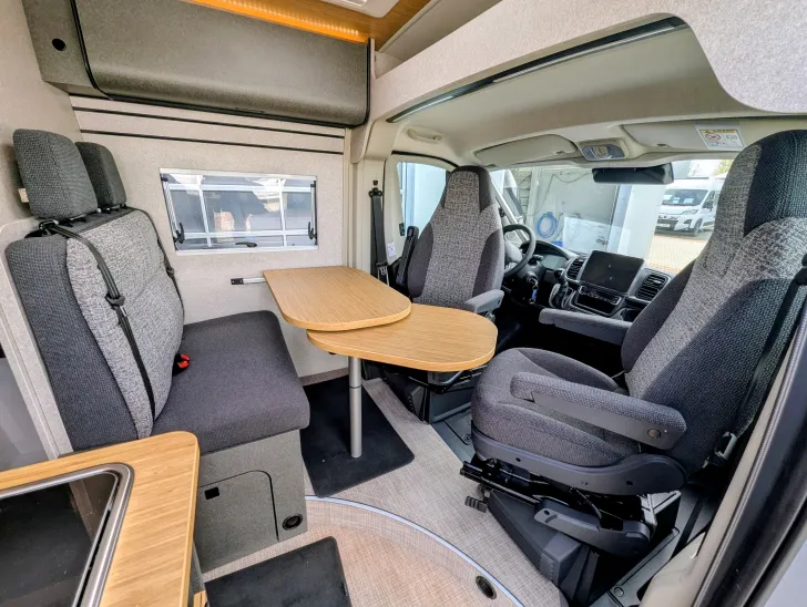 Fahrzeugbild Hymer Camper Van Redwood 601 Ausstattungslinie Trail #4