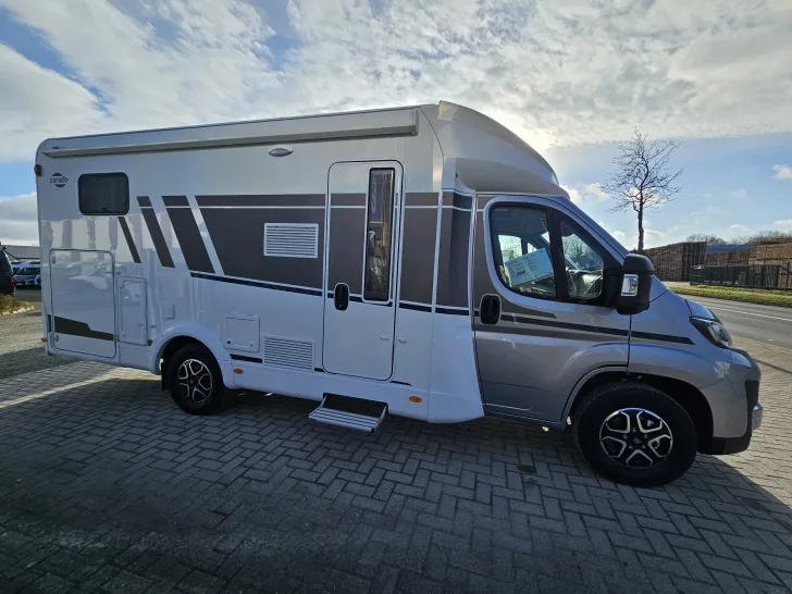 Fahrzeugbild Carado T 338 Automatik 8-Gang #7