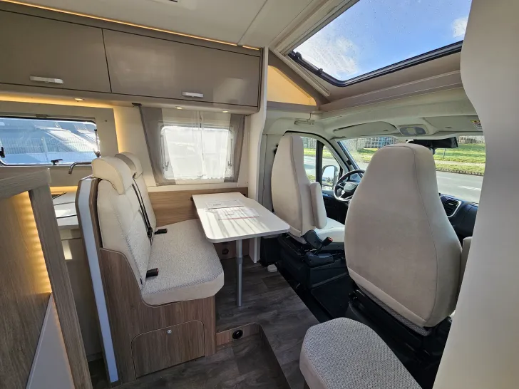 Fahrzeugbild Carado T 338 Automatik 8-Gang #10