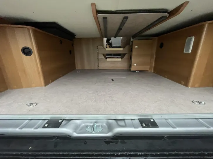 Fahrzeugbild VanTourer 600 D ++NAVI+RFK+SOLAR+LITHIUM++ #22