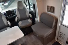 Fahrzeugbild Carado T 328 Hubbett, Klima, Navi, ab Nov. #5