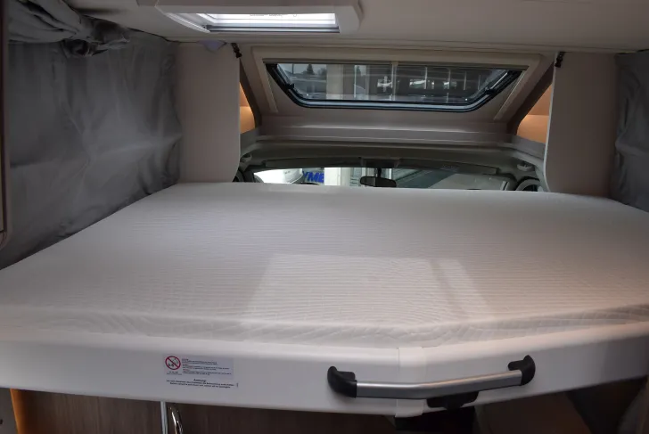 Fahrzeugbild Carado T 328 Hubbett, Klima, Navi, ab Nov. #11