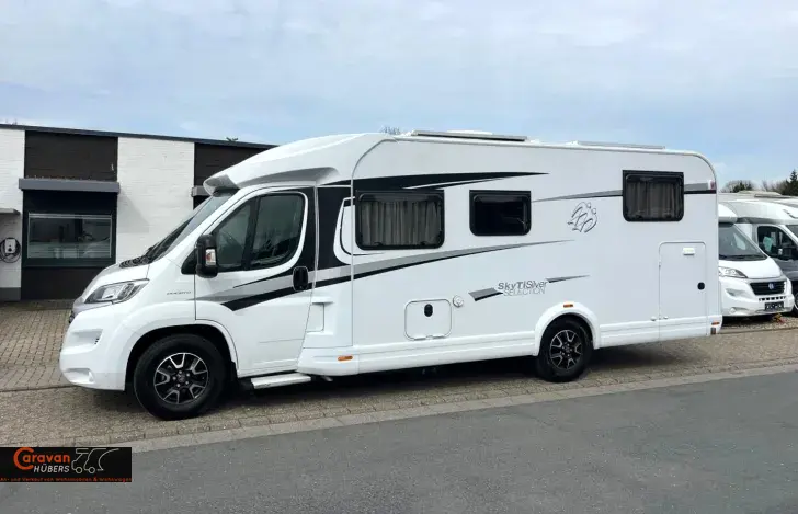 Fahrzeugbild Knaus Sky TI 700 MEG #1