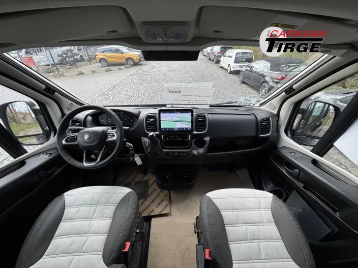 Fahrzeugbild Sunlight Adventure Cliff 602 #9