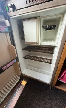 Fahrzeugbild Peugeot J5 2,5 TD sehr gut gepflegt, v #9