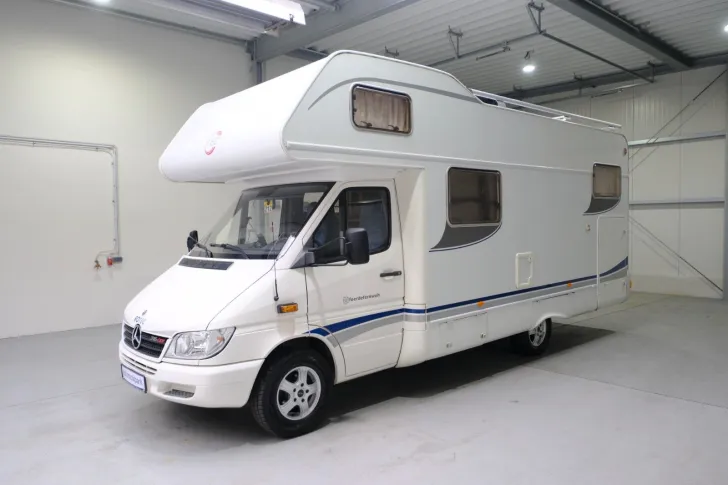 Fahrzeugbild Rotec 6805/Festbett/Garage/Klima/Markise/DPF #3