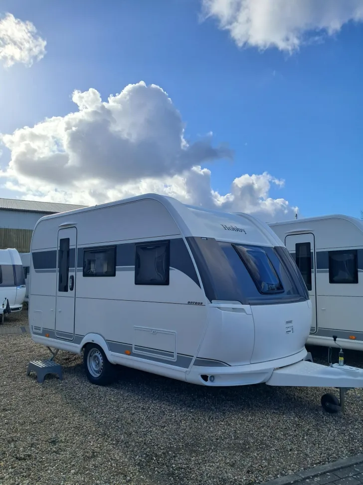 Fahrzeugbild Hobby OnTour 390 SF *Modell 2026* #1