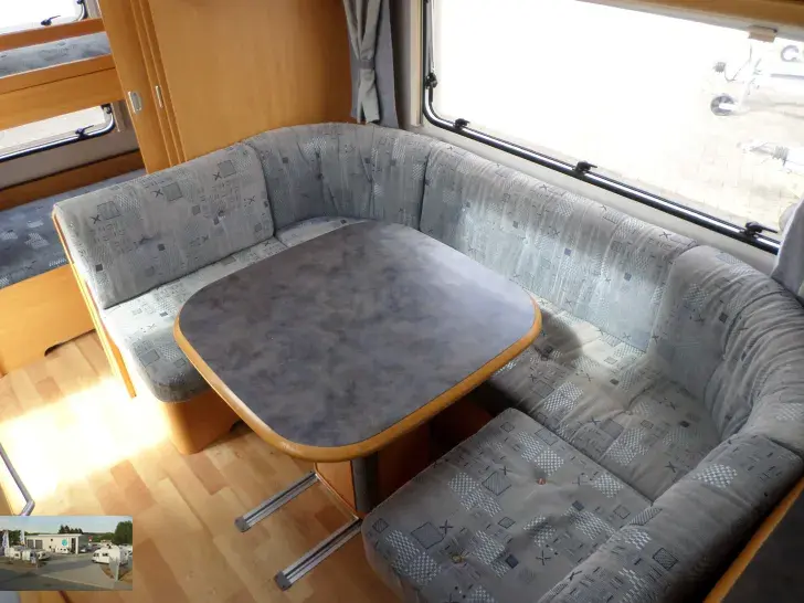 Fahrzeugbild LMC Münsterland 560 MDK Nr. 107 -Etagenb., franz. Bett #9