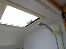 Fahrzeugbild LMC Münsterland 560 MDK Nr. 107 -Etagenb., franz. Bett #23