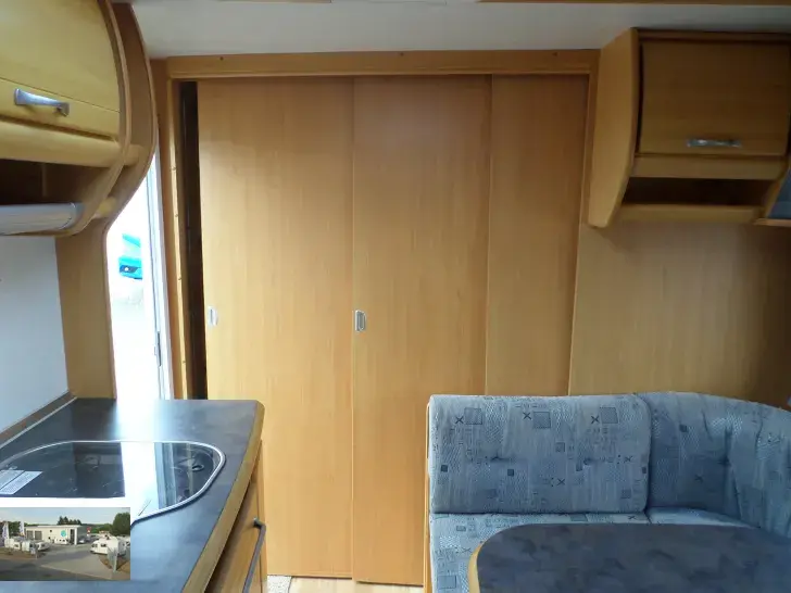 Fahrzeugbild LMC Münsterland 560 MDK Nr. 107 -Etagenb., franz. Bett #7