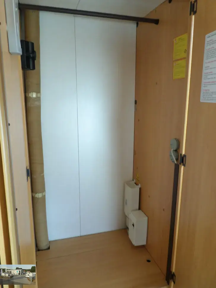 Fahrzeugbild LMC Münsterland 560 MDK Nr. 107 -Etagenb., franz. Bett #17