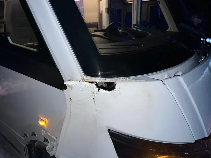 Fahrzeugbild Laika Ecovip H 2109 - mit Beschädigung Frontmaske #20