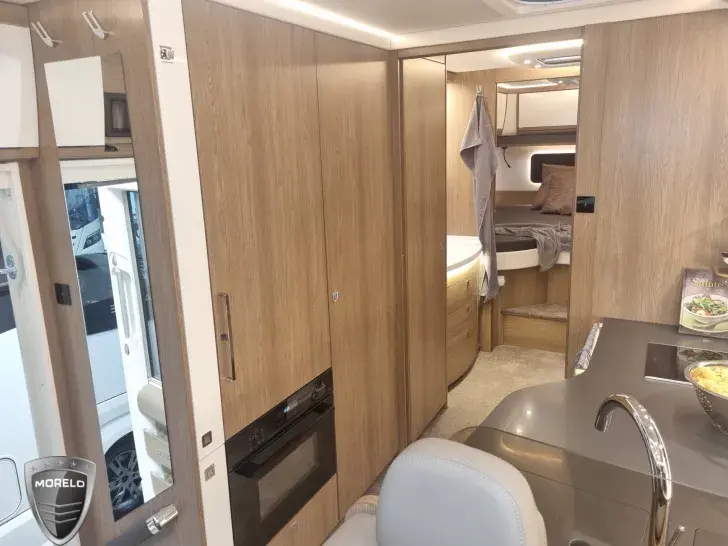 Fahrzeugbild Morelo Palace 91 LBK extra große Küche #7