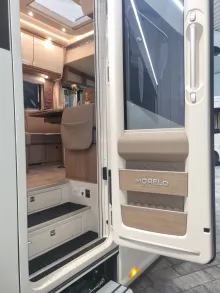 Fahrzeugbild Morelo Palace 91 LBK extra große Küche #15