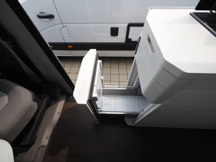 Fahrzeugbild VW Grand California 680, Markise, DSG, Carplay #12