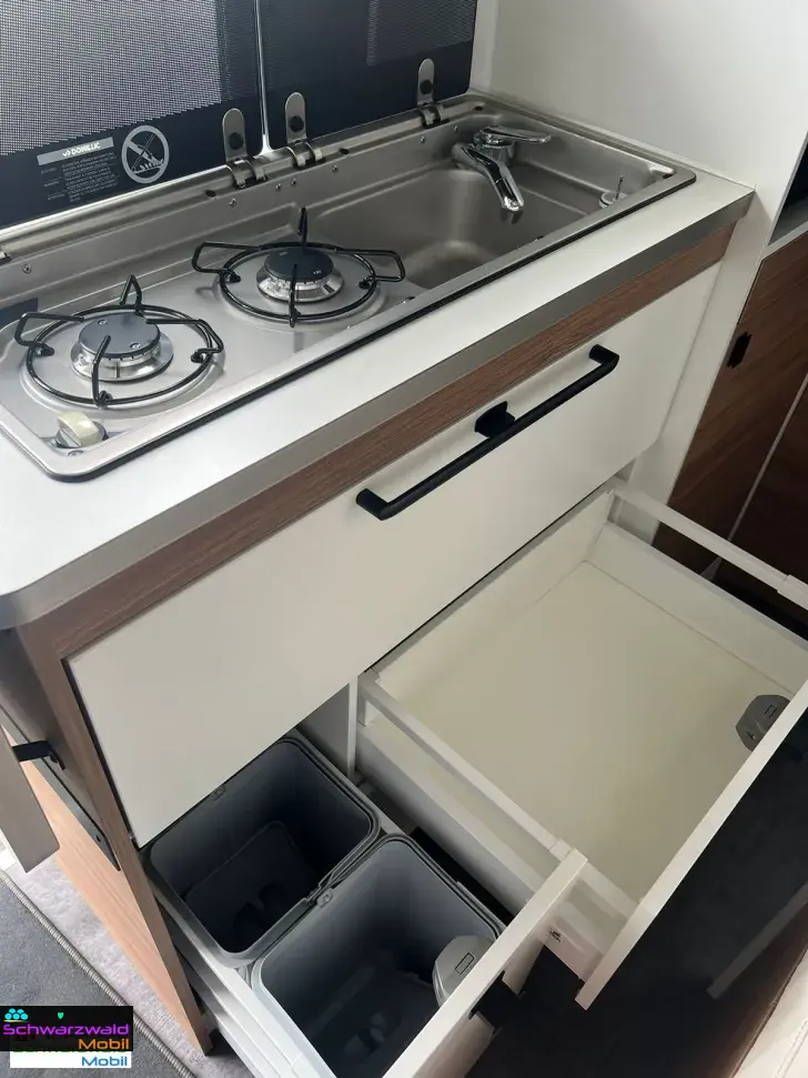 Fahrzeugbild Pilote V633M - Automatik- Tageszulassung- #7