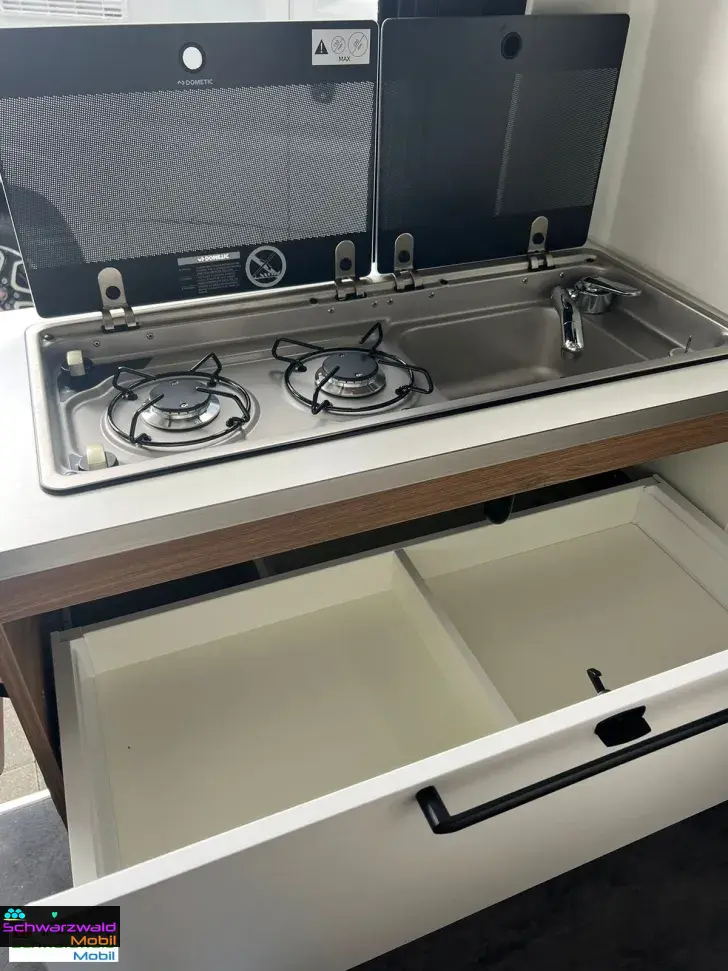 Fahrzeugbild Pilote V633M - Automatik- Tageszulassung- #9