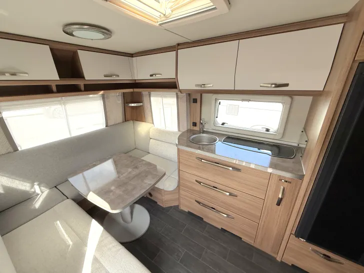 Fahrzeugbild Tabbert Rossini 540 E 2,3 Finest Edition 2.000 kg Gesamtgewicht #10