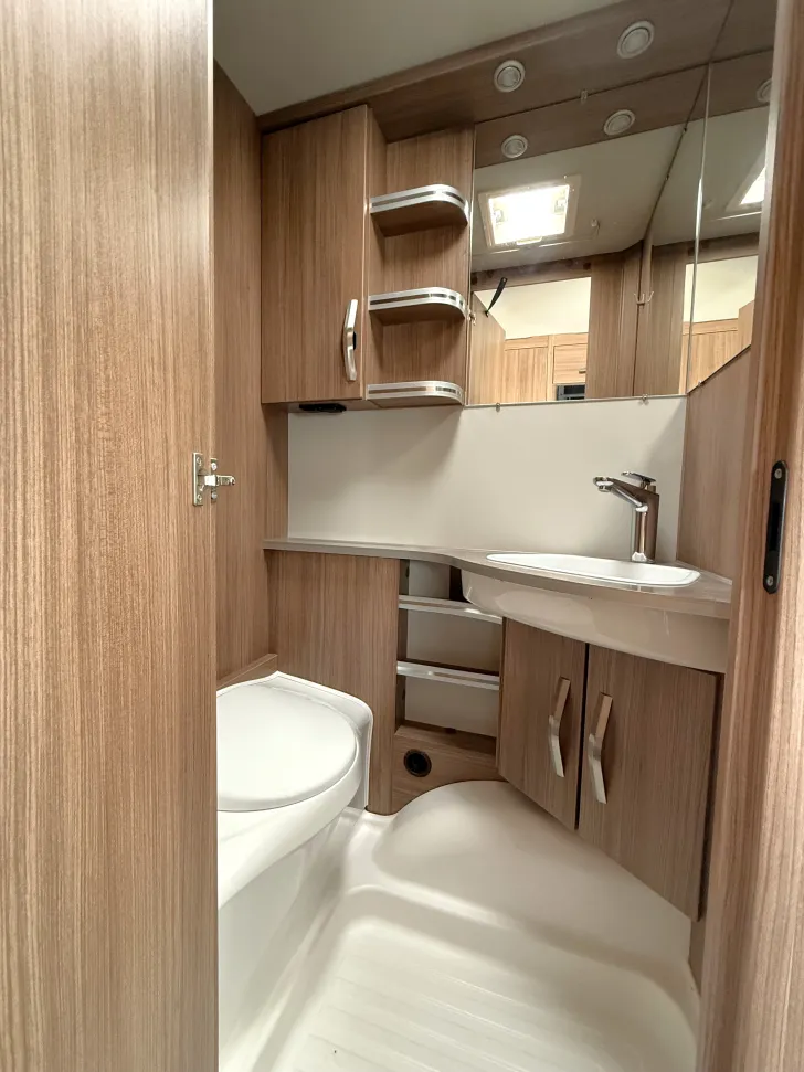 Fahrzeugbild Tabbert Rossini 540 E 2,3 Finest Edition 2.000 kg Gesamtgewicht #22