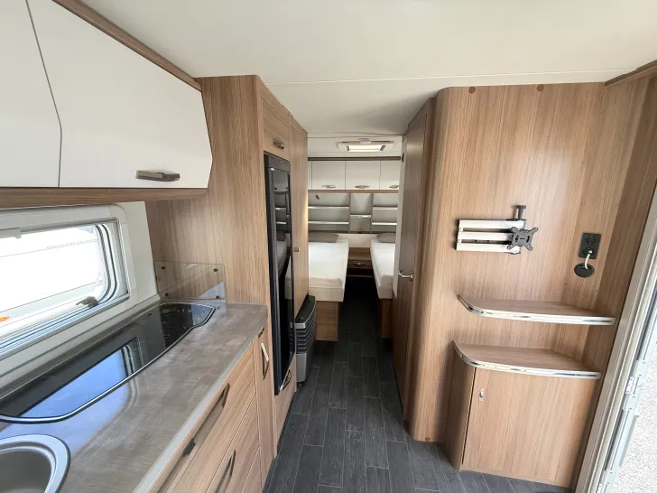 Fahrzeugbild Tabbert Rossini 540 E 2,3 Finest Edition 2.000 kg Gesamtgewicht #13