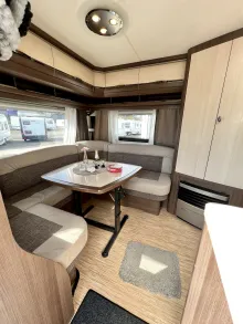 Fahrzeugbild Hobby Prestige 495 UL mit Mover+Markise+Vorzelt #7