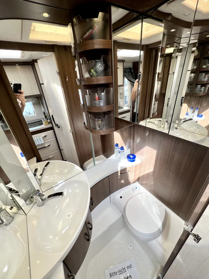 Fahrzeugbild Hobby Prestige 495 UL mit Mover+Markise+Vorzelt #16