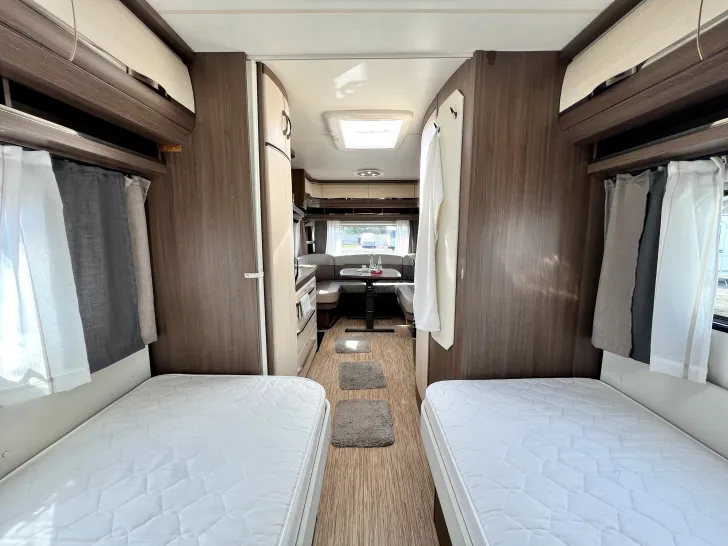 Fahrzeugbild Hobby Prestige 495 UL mit Mover+Markise+Vorzelt #18