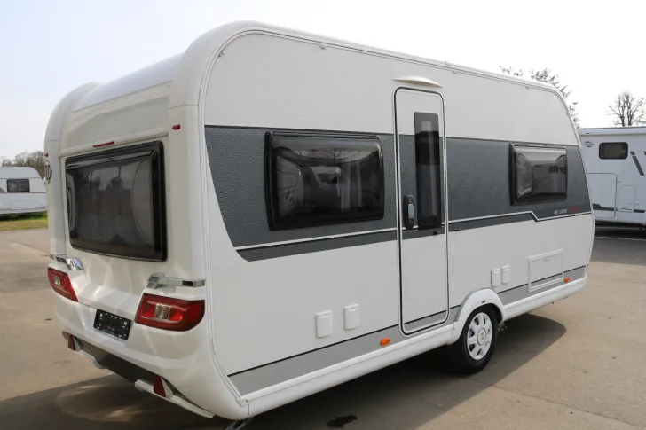 Fahrzeugbild Hobby DE LUXE EDITION 460 UFe+Vorzelt+E Mover+100KM/H+ #4
