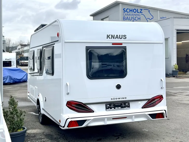 Fahrzeugbild Knaus Südwind 420 QD Black Selection * Modell 2026* #2
