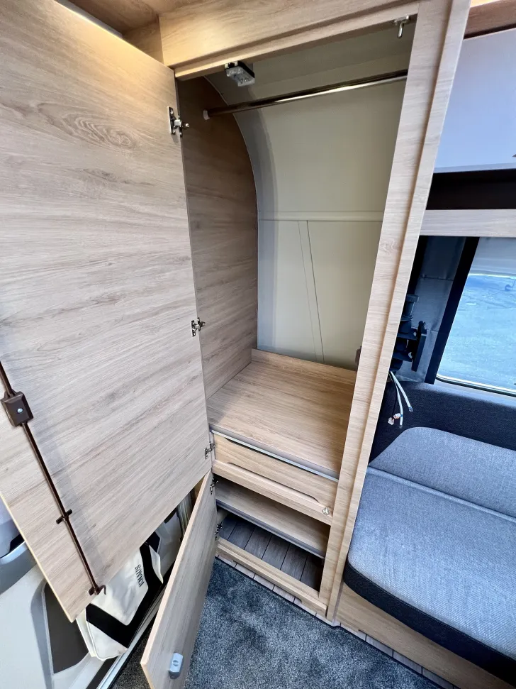 Fahrzeugbild Knaus Südwind 420 QD Black Selection * Modell 2026* #16