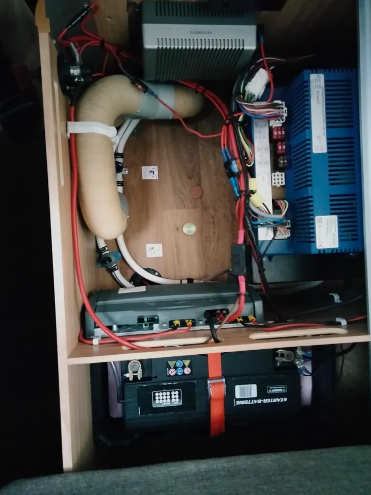 Fahrzeugbild Hymer Eriba Nova GL 495 GL #8