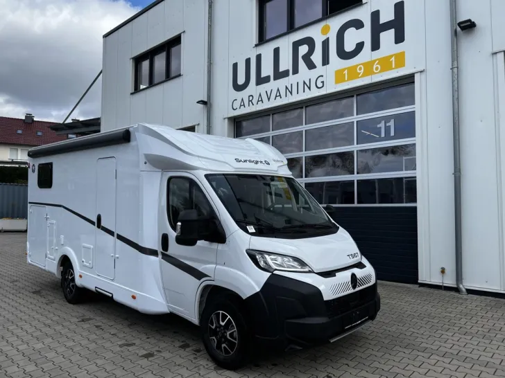 Fahrzeugbild Sunlight T SUB 67 Sub #1