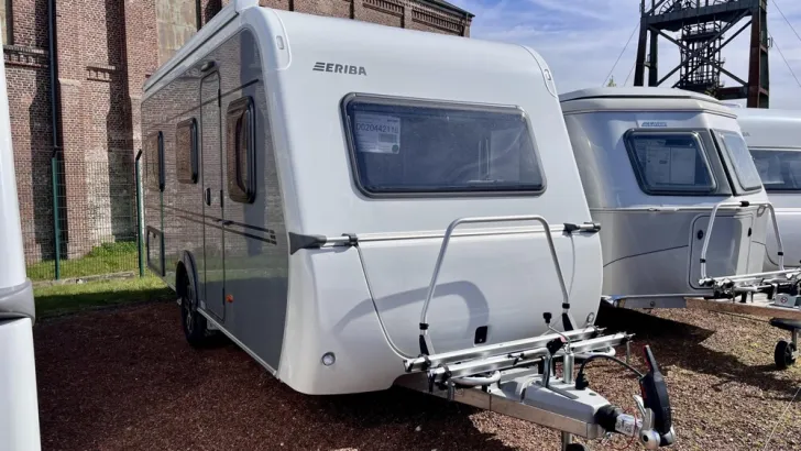 Fahrzeugbild Hymer Eriba Nova 442 #1