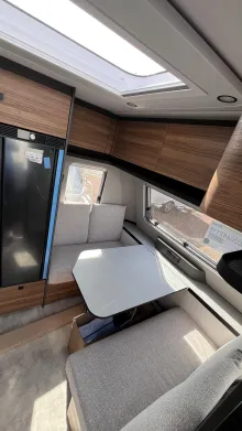 Fahrzeugbild Hymer Eriba Nova 442 #4