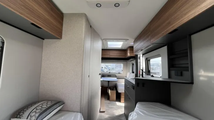 Fahrzeugbild Hymer Eriba Nova 442 #12
