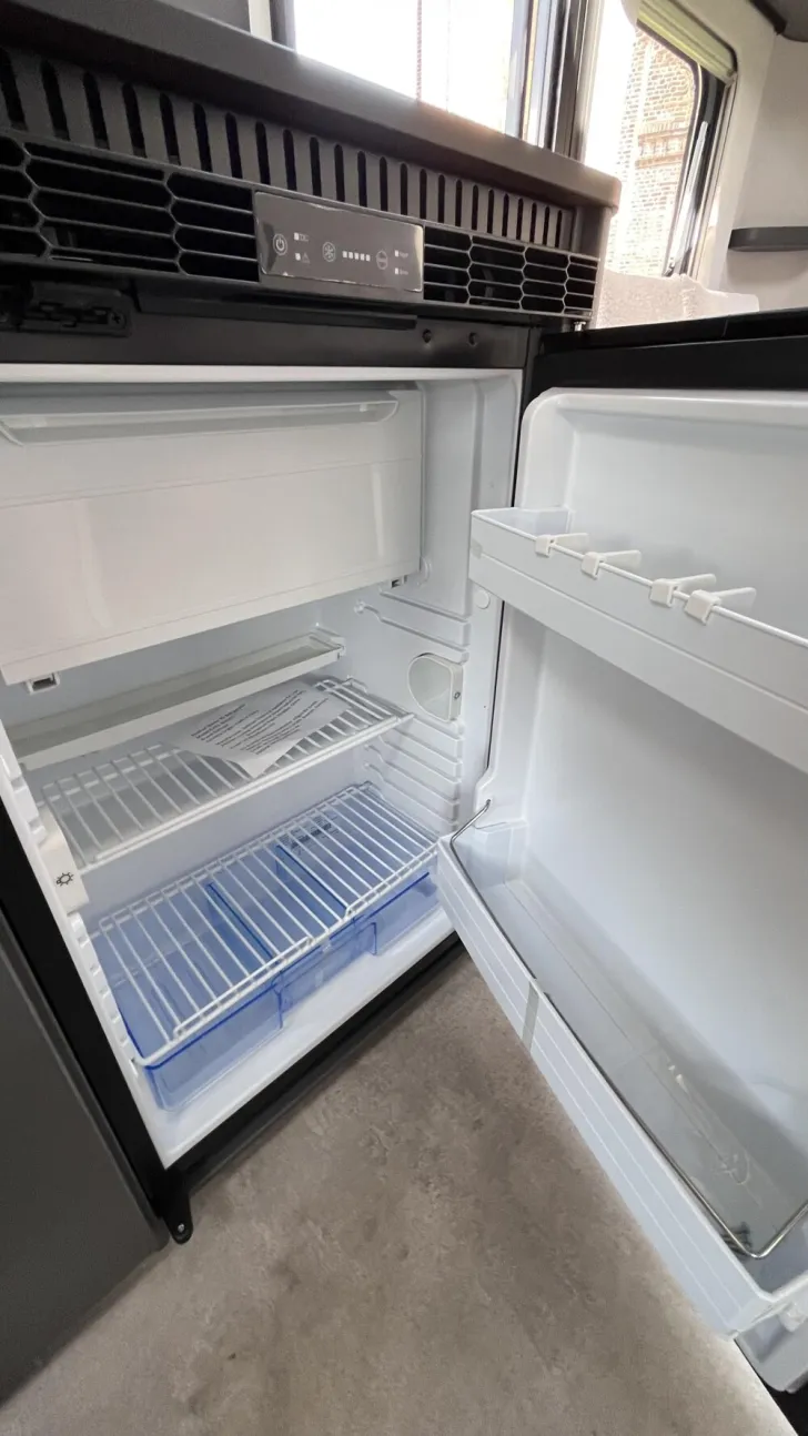 Fahrzeugbild Hymer Eriba Nova 470 #8