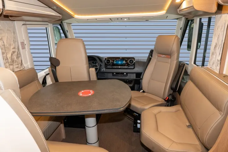 Fahrzeugbild Carthago c-tourer I  149 LE #10