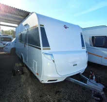 Fahrzeugbild Bürstner B66 480 TK - Averso MODELL 2026 !!! #4