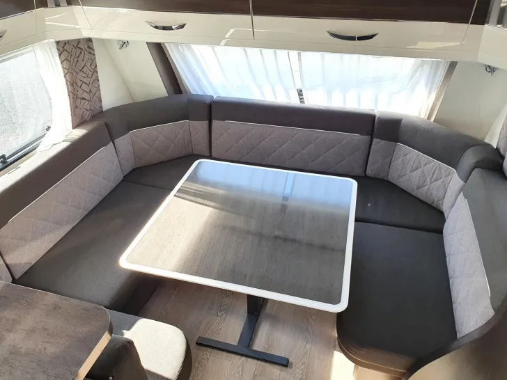 Fahrzeugbild Hobby Prestige 560 FC #10