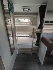 Fahrzeugbild Bürstner Averso HL 560 TK #6